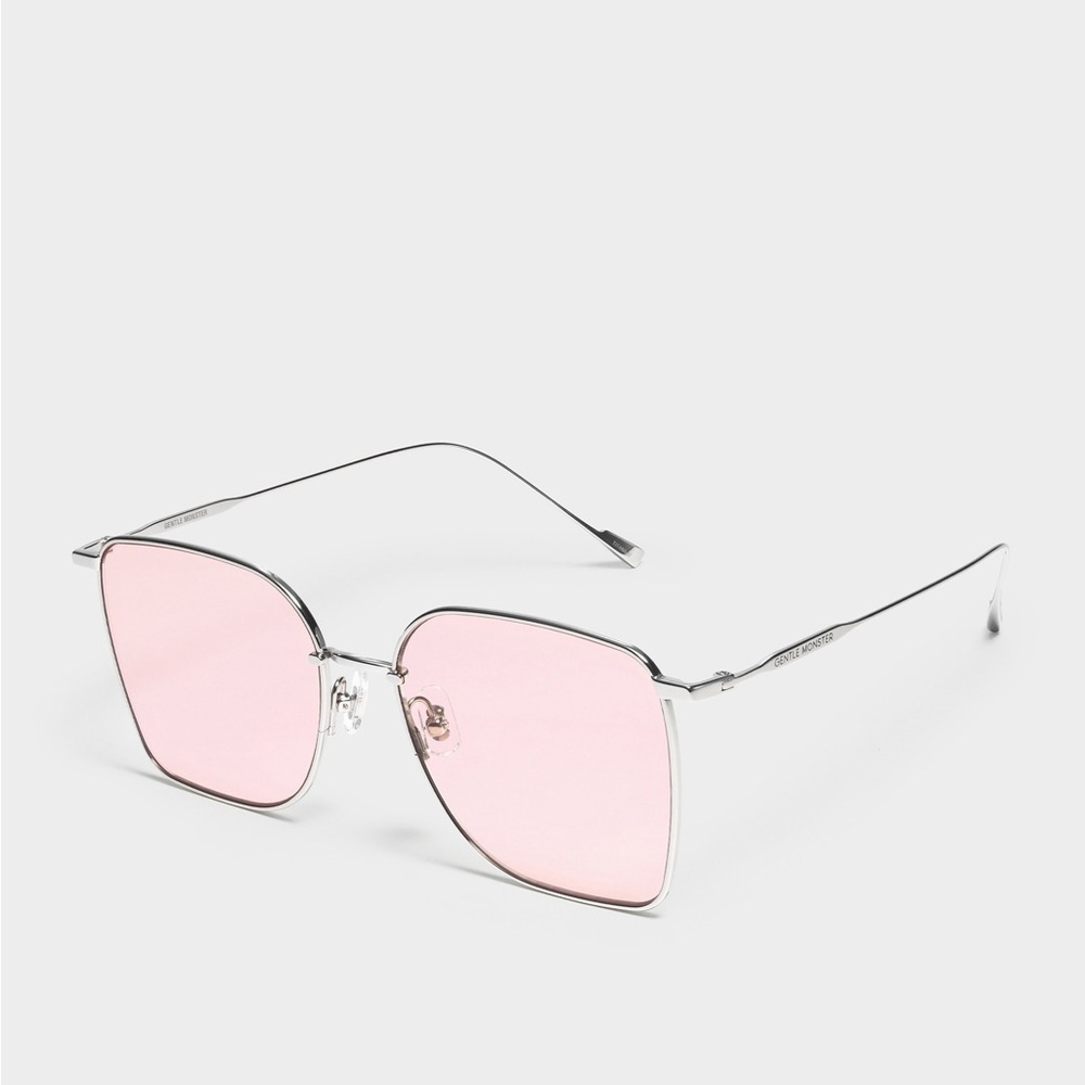 GENTLE MONSTER Reme 02(P) oversized square silver metal frame sunglasses.